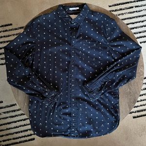 Men’s navy casual button down shirt size large